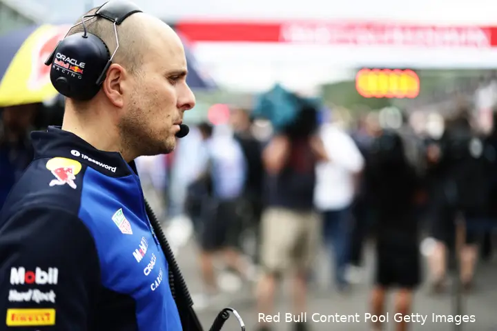 gianpiero-lambiase-red-bull-racing-gp-belgie-2026-zondag