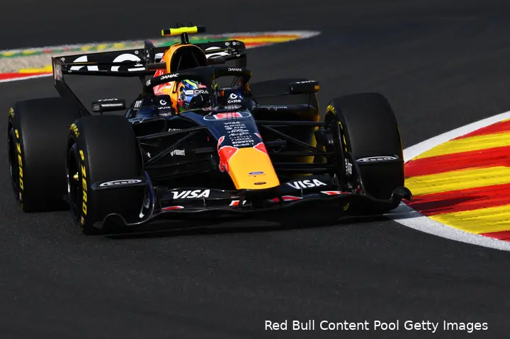 isack-hadjar-red-bull-racing-gp-belgie-2026-vrijdag-2