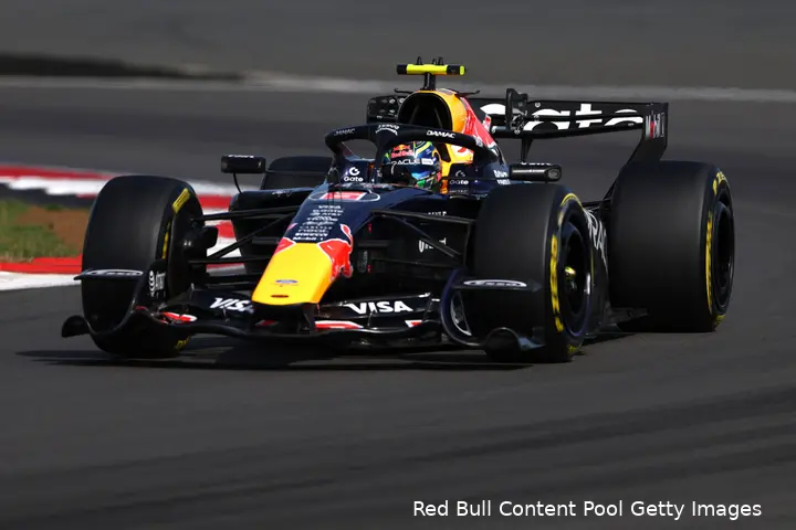 isack-hadjar-red-bull-racing-gp-groot-brittannie-2026-zondag-3