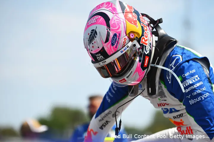 liam-lawson-visa-cash-app-racing-bulls-gp-hongarije-2026-zondag-2