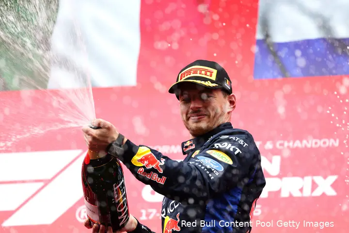 max-verstappen-red-bull-racing-gp-belgie-2026-zondag-podium-2