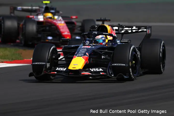 max-verstappen-red-bull-racing-gp-groot-brittannie-2026-zondag-8