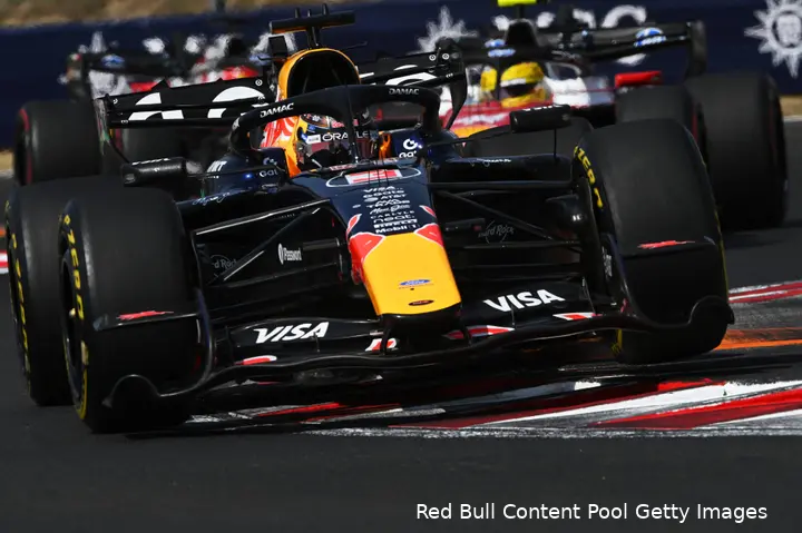 max-verstappen-red-bull-racing-gp-hongarije-2026-zondag-12