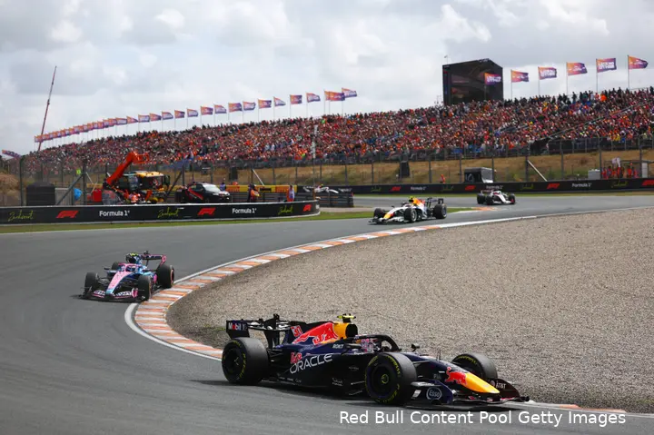liam-lawson-red-bull-racing-pierre-gasly-alpine-nederland-zandvoort-2026-zaterdag-sprint