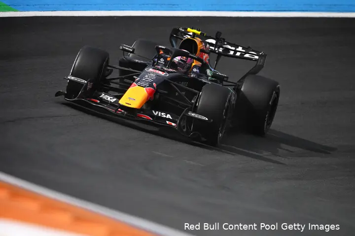liam-lawson-red-bull-racing-vrijdag-nederland-zandvoort-2026