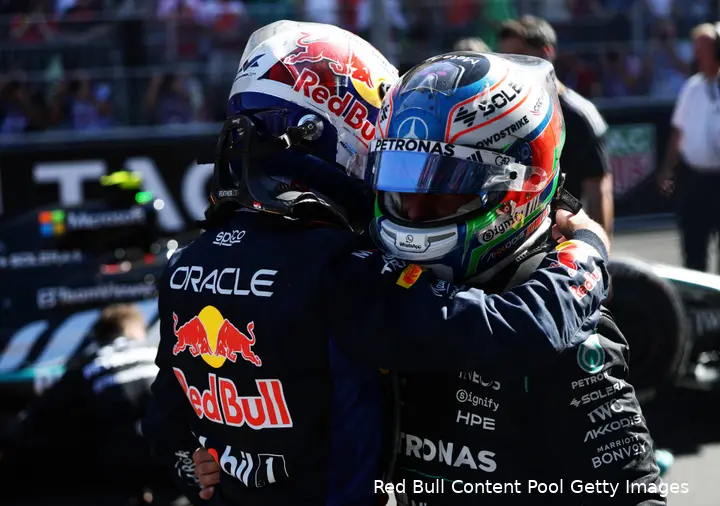 kimi-antonelli-mercedes-max-verstappen-red-bull-racing-gp-spanje-2026-zondag