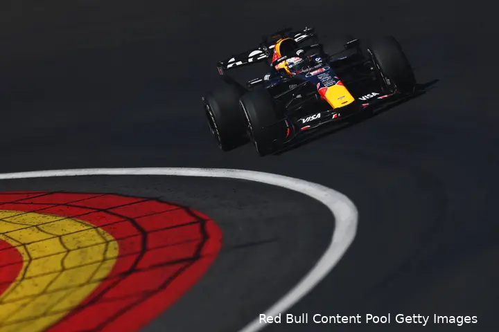 max-verstappen-red-bull-racing-gp-spanje-2026-zondag
