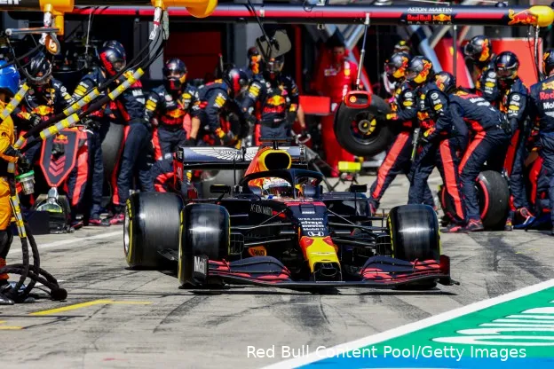Max Verstappen pitcrew Red Bull Racing