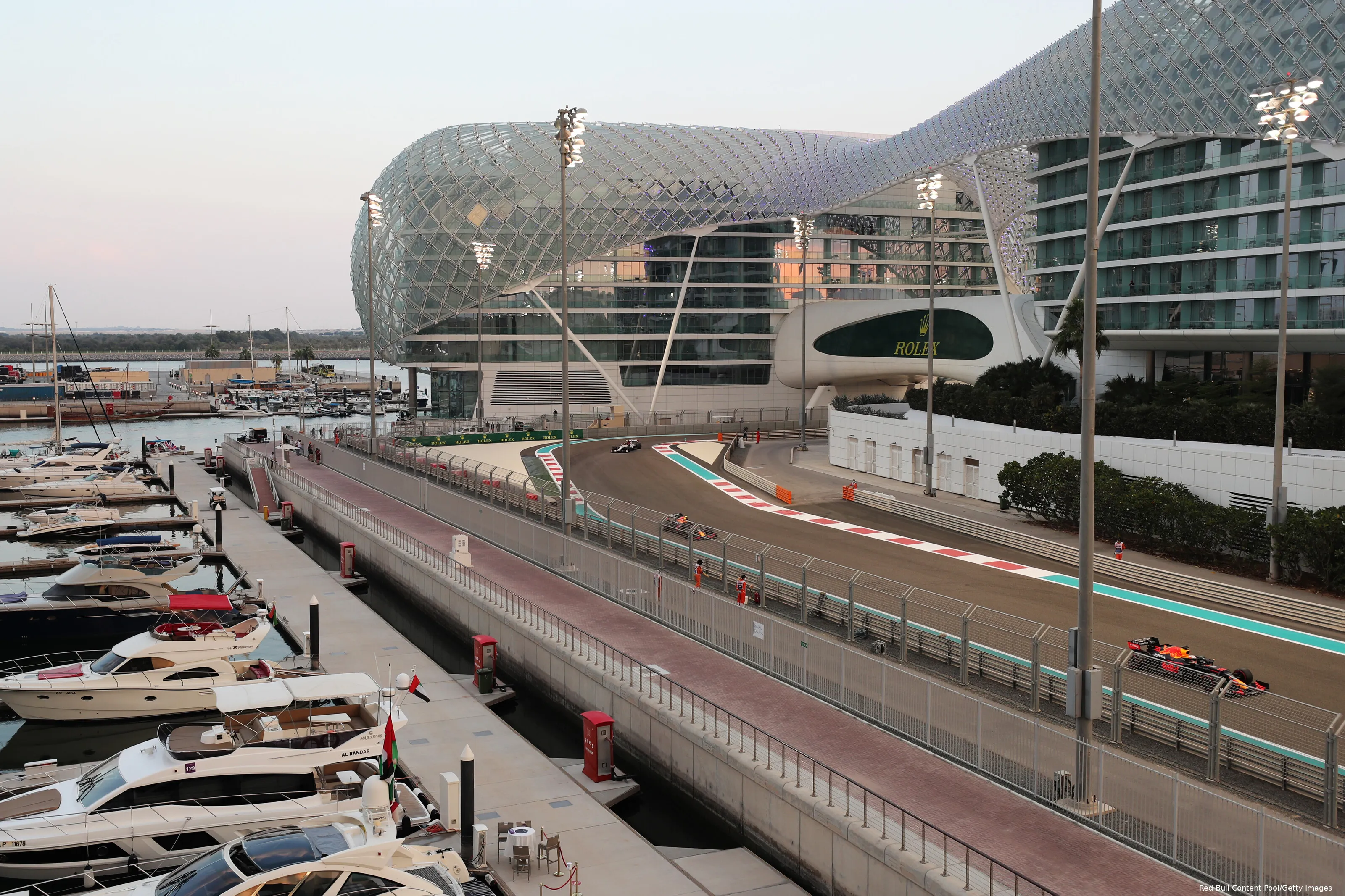 Verstappen boten Abu Dhabi 2020