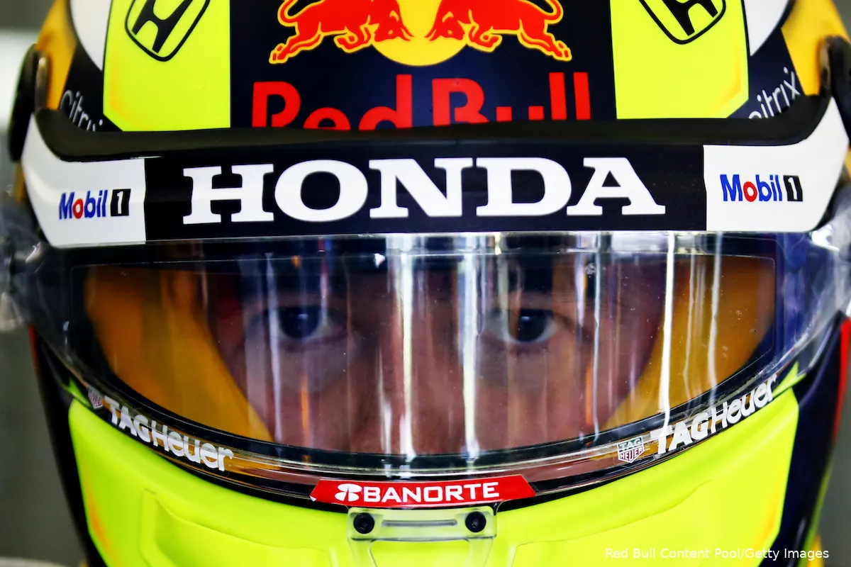 checo perez silverstone test rb15 00002