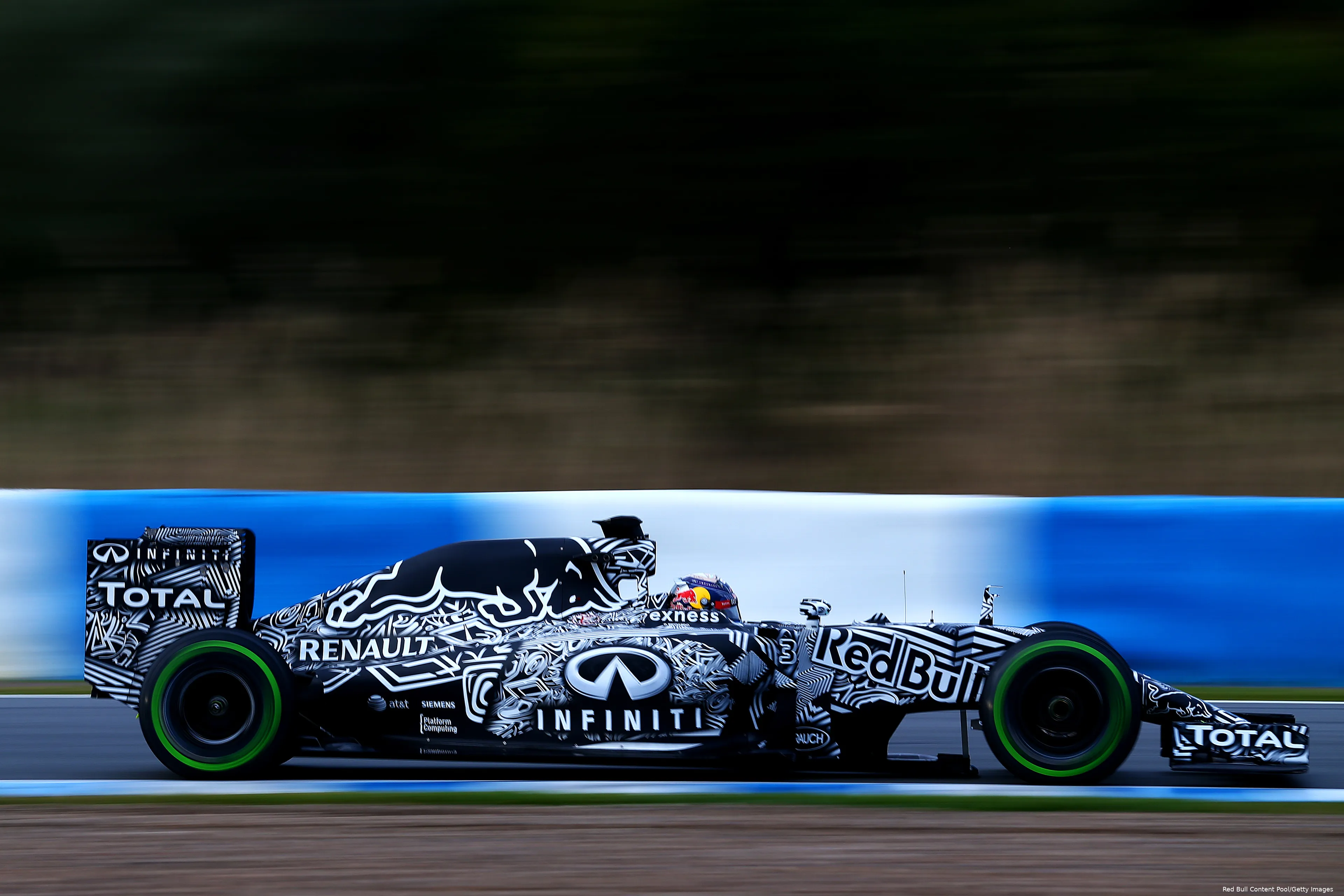 Red Bull RB11 Camo Bull
