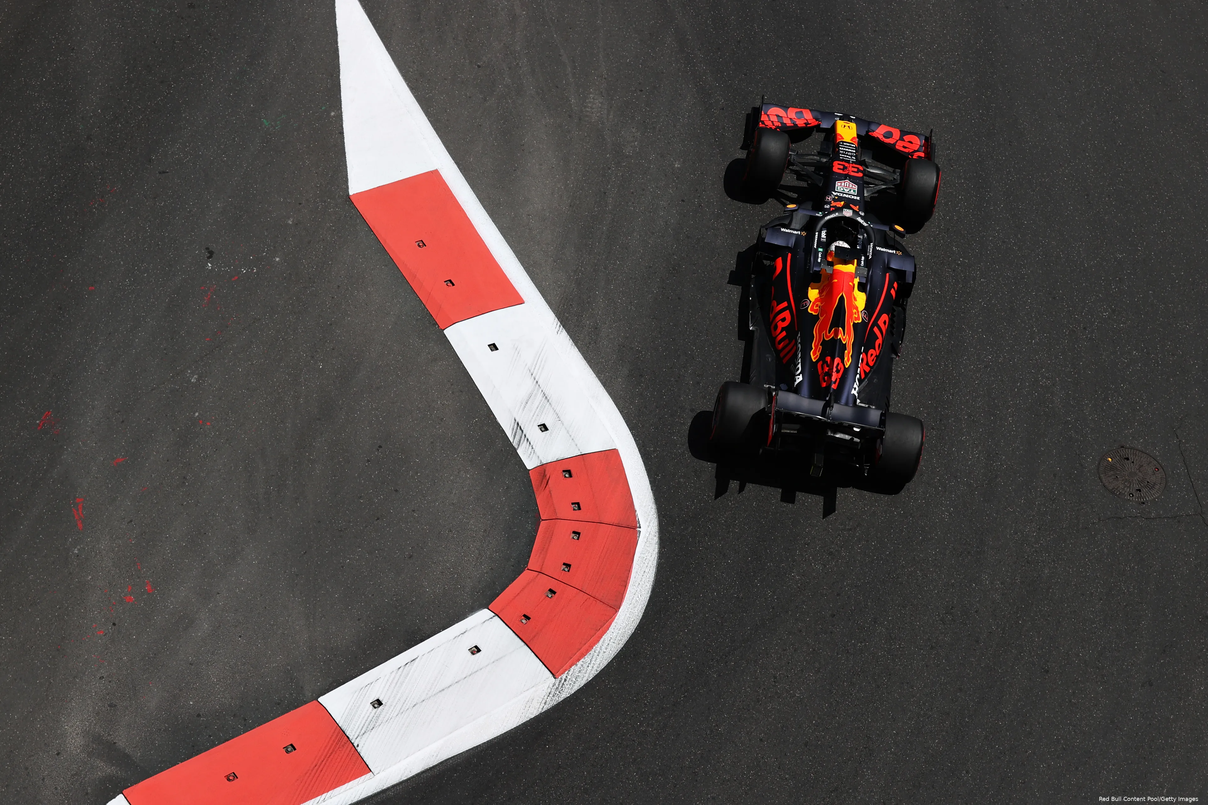 Max Verstappen Red Bull Azerbeidzjan2