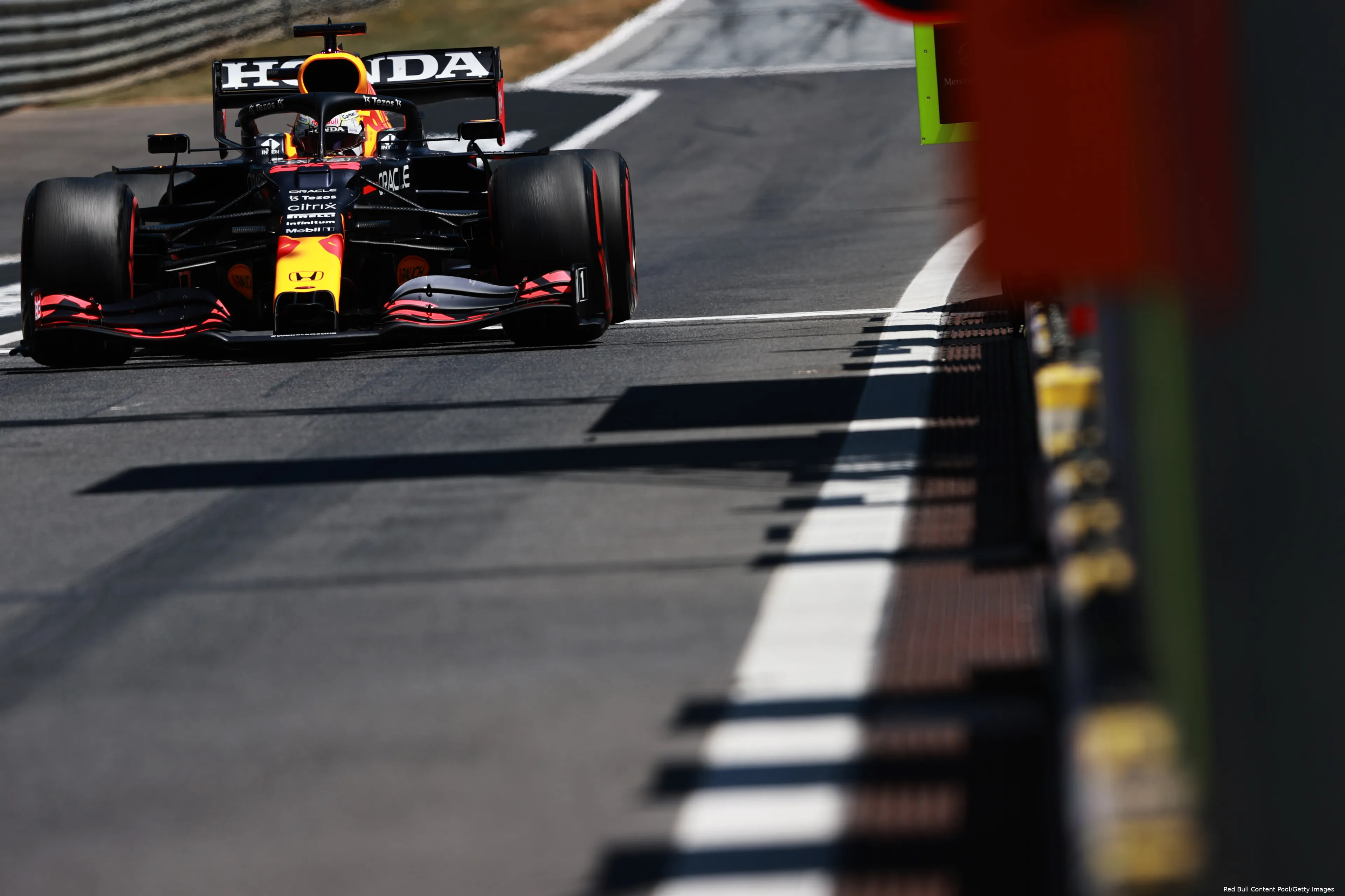 Max Verstappen RB16B Red Bull Oostenrijk