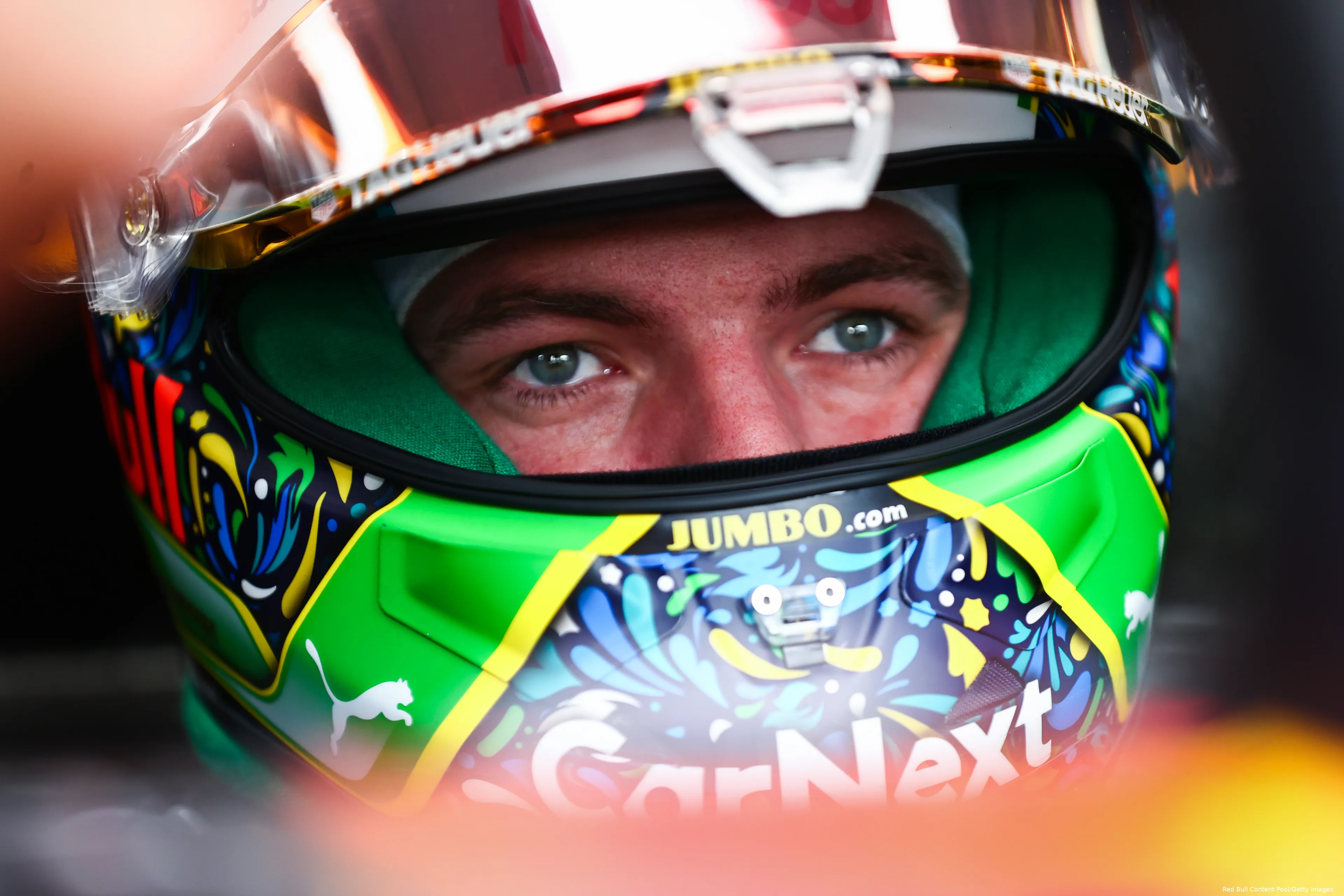 SI202111120421 hires jpeg 24bit rgb