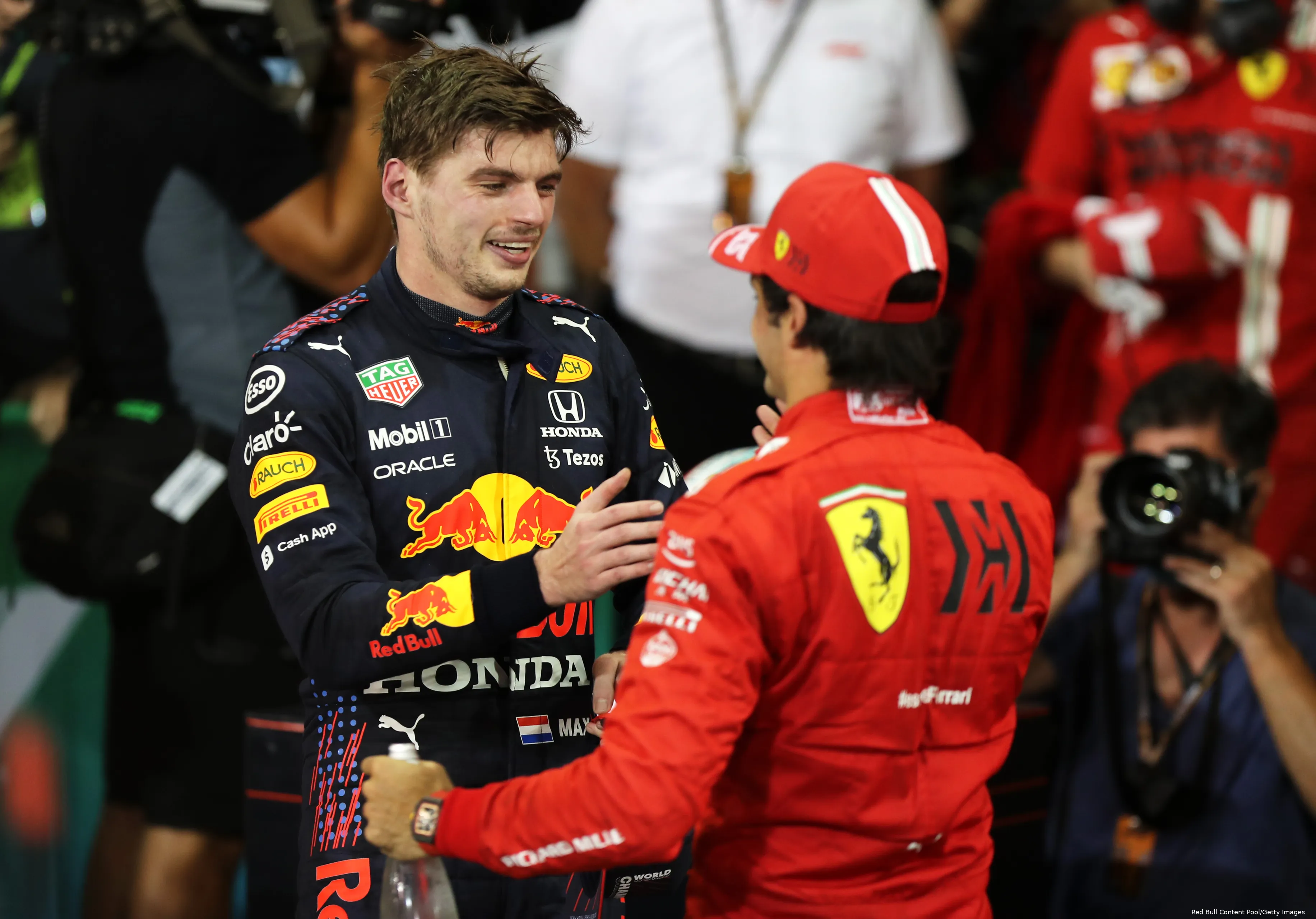 Max Verstappen Carlos Sainz Abu Dhabi
