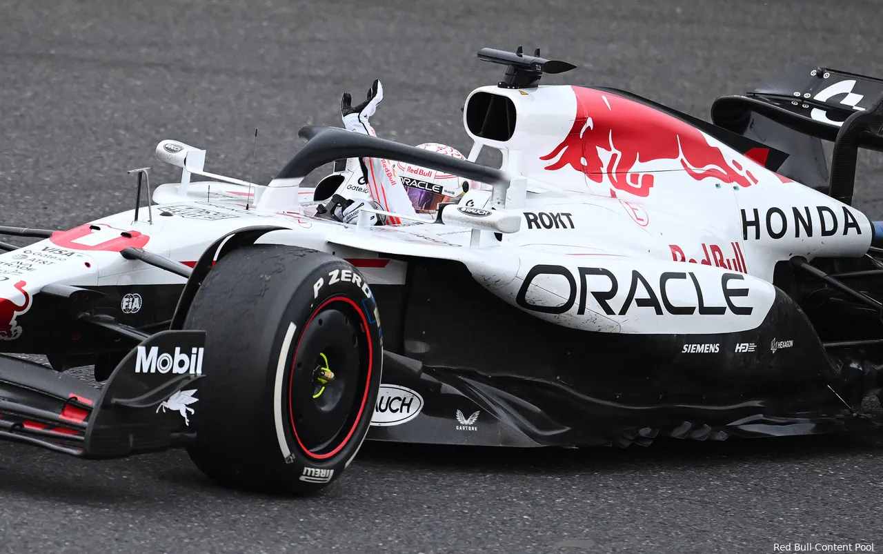 Verstappen a conduit de manière remarquable pour sa quatrième victoire consécutive au Grand Prix du Japon