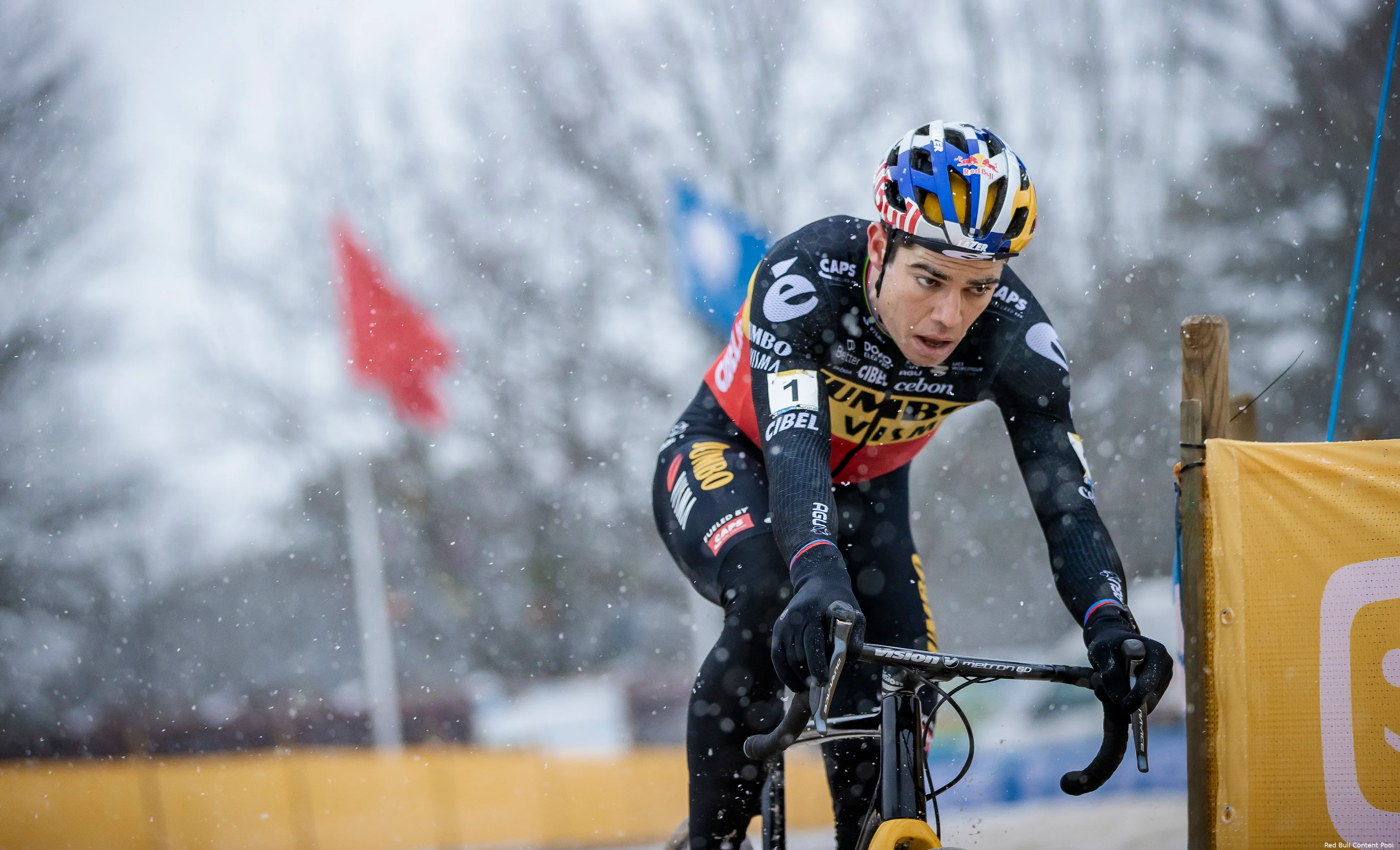 Van Aert RedBull cross