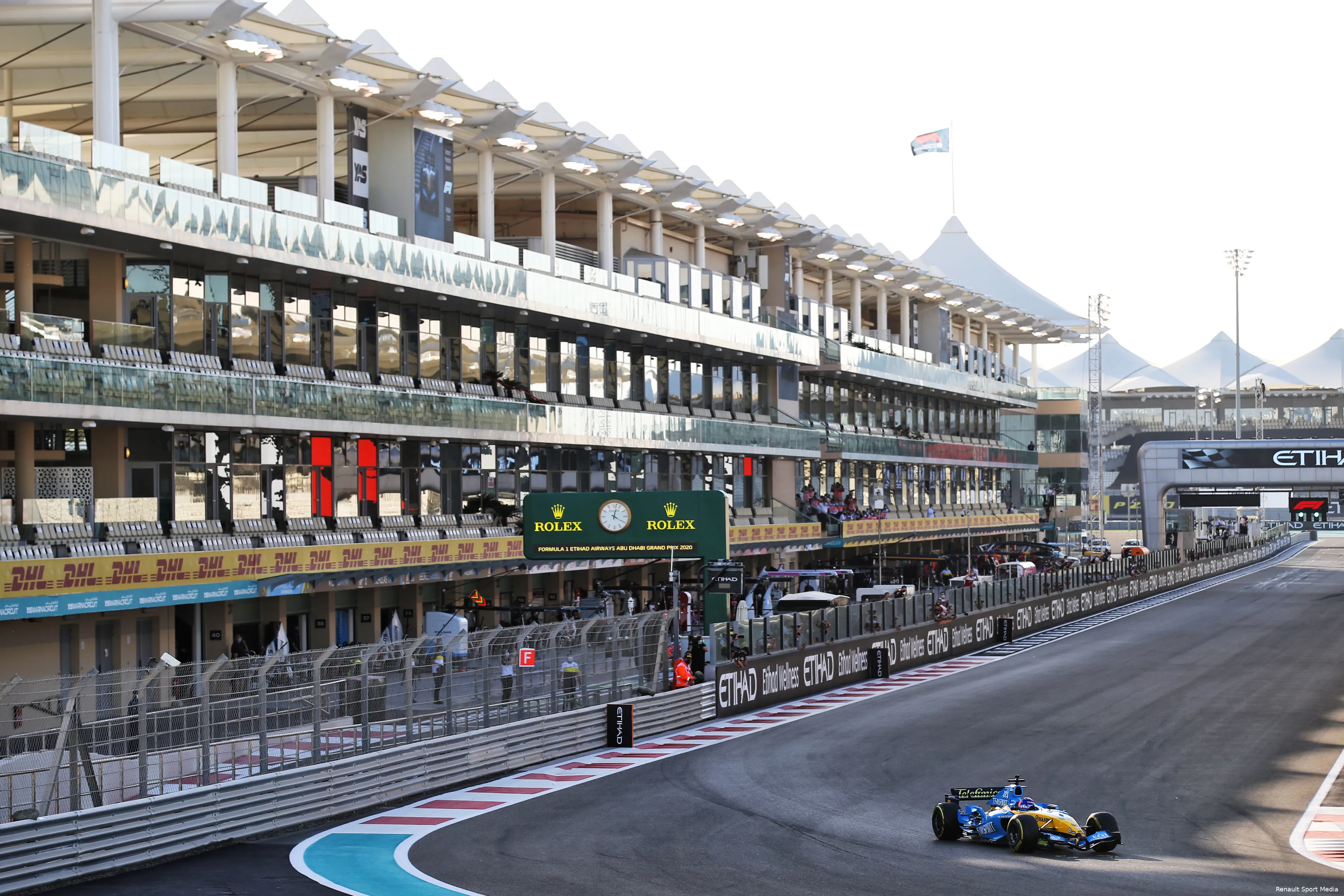 Fernando Alonos Renault R25 2