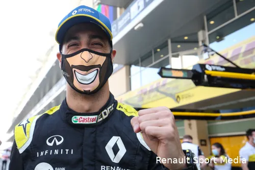 Na zijn vertrek bij Red Bull belandde Ricciardo voor heel veel poen bij Renault.
