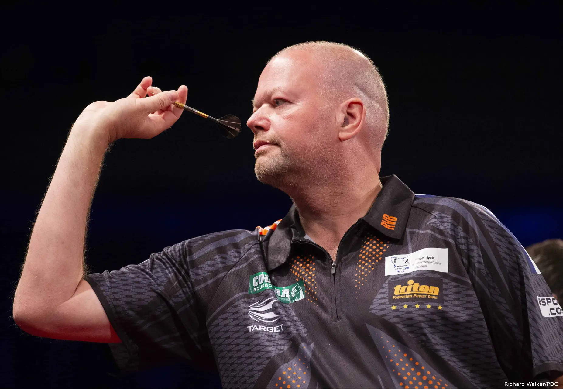 Raymond van Barneveld Brisbane e1534597364805