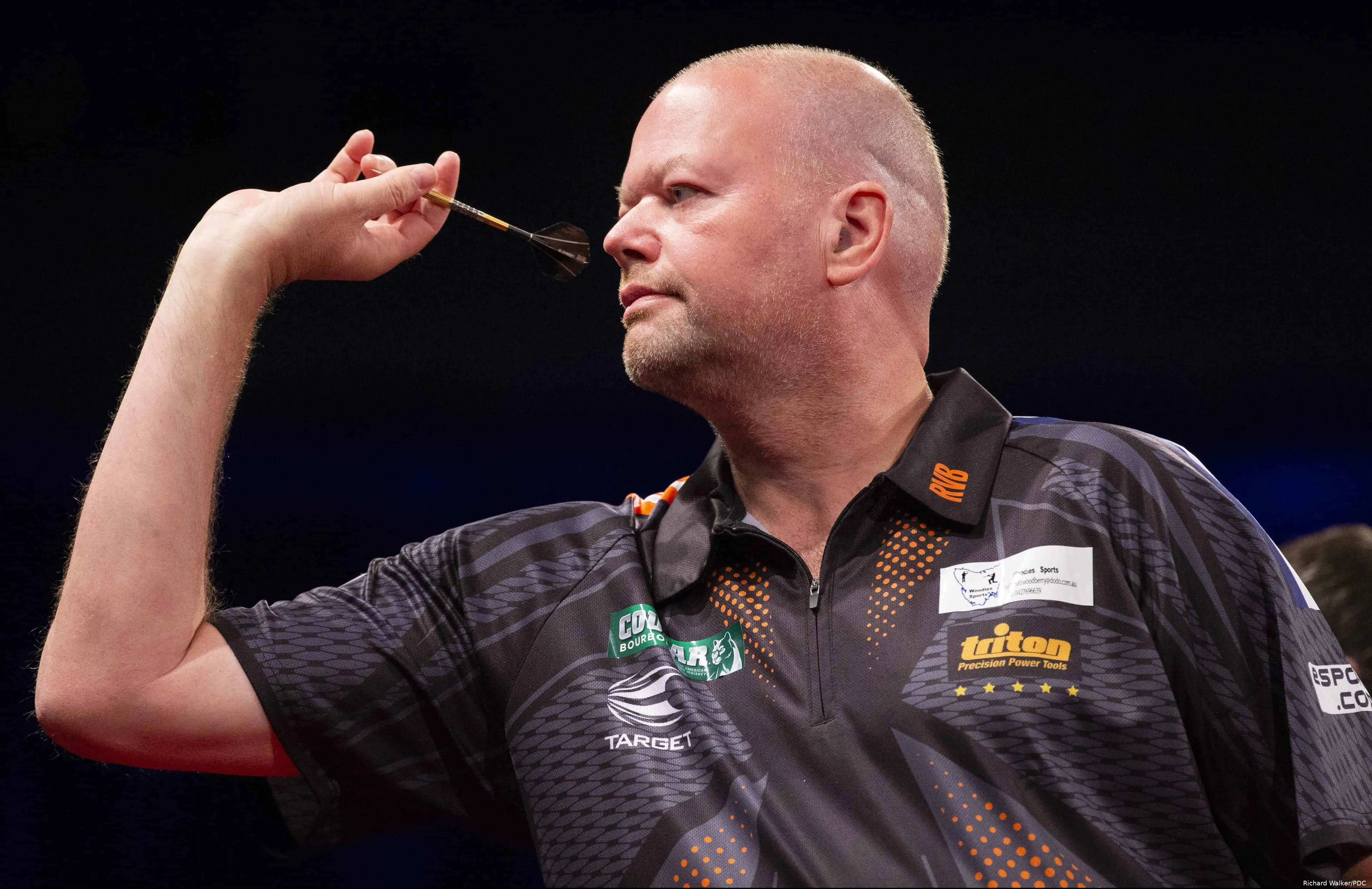 Raymond van Barneveld Brisbane e1534597789400