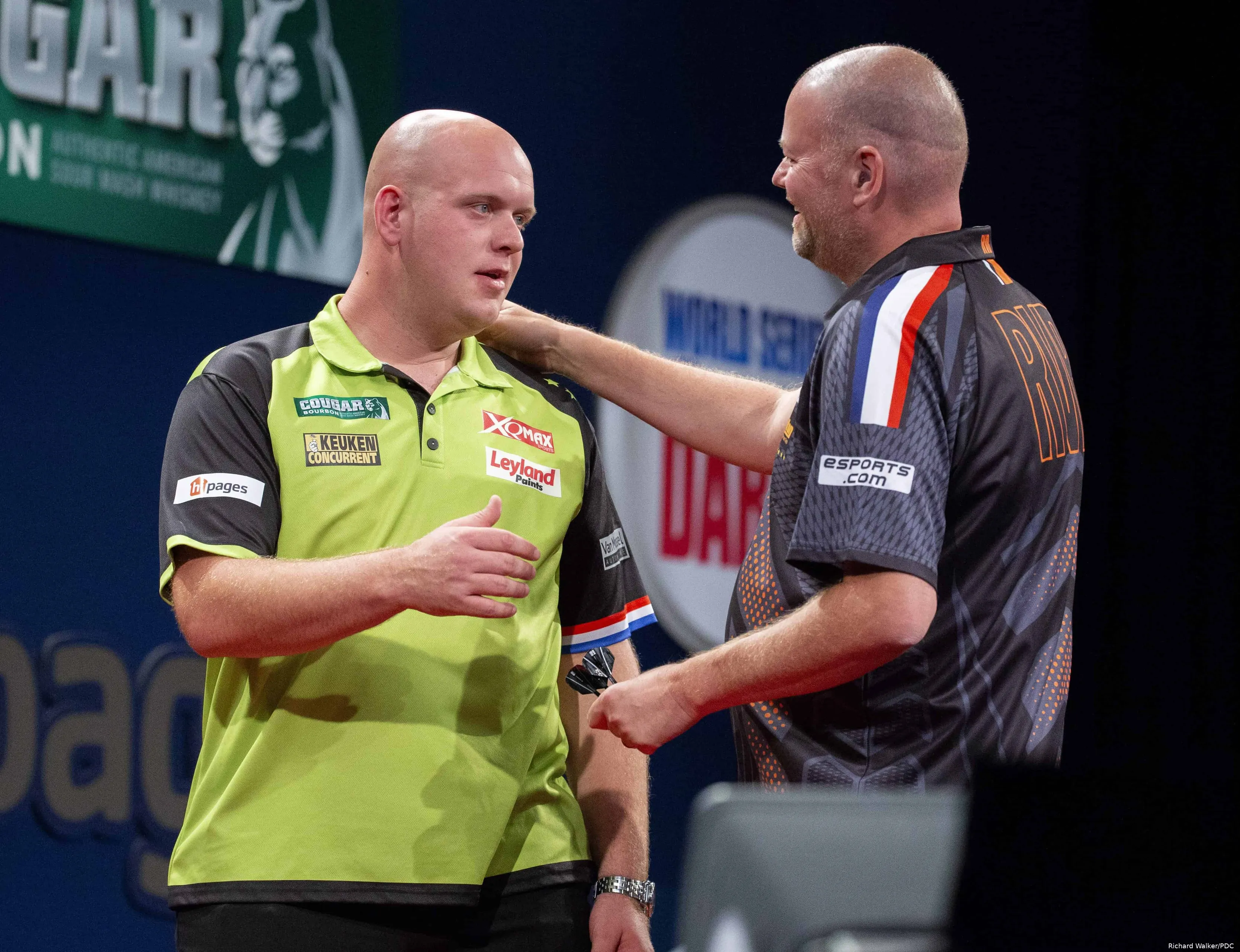 Van Gerwen Van Barneveld Brisbane e1534693516532
