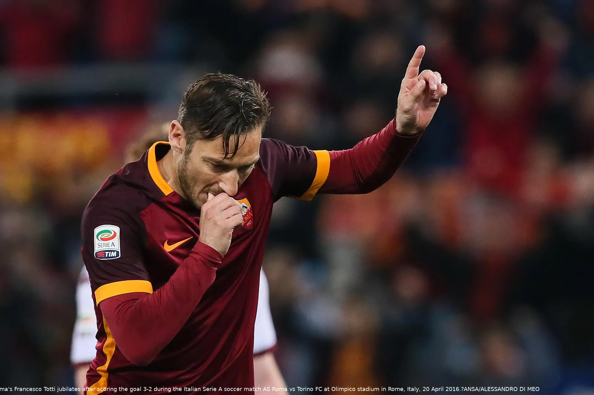 totti esulta ciuccio