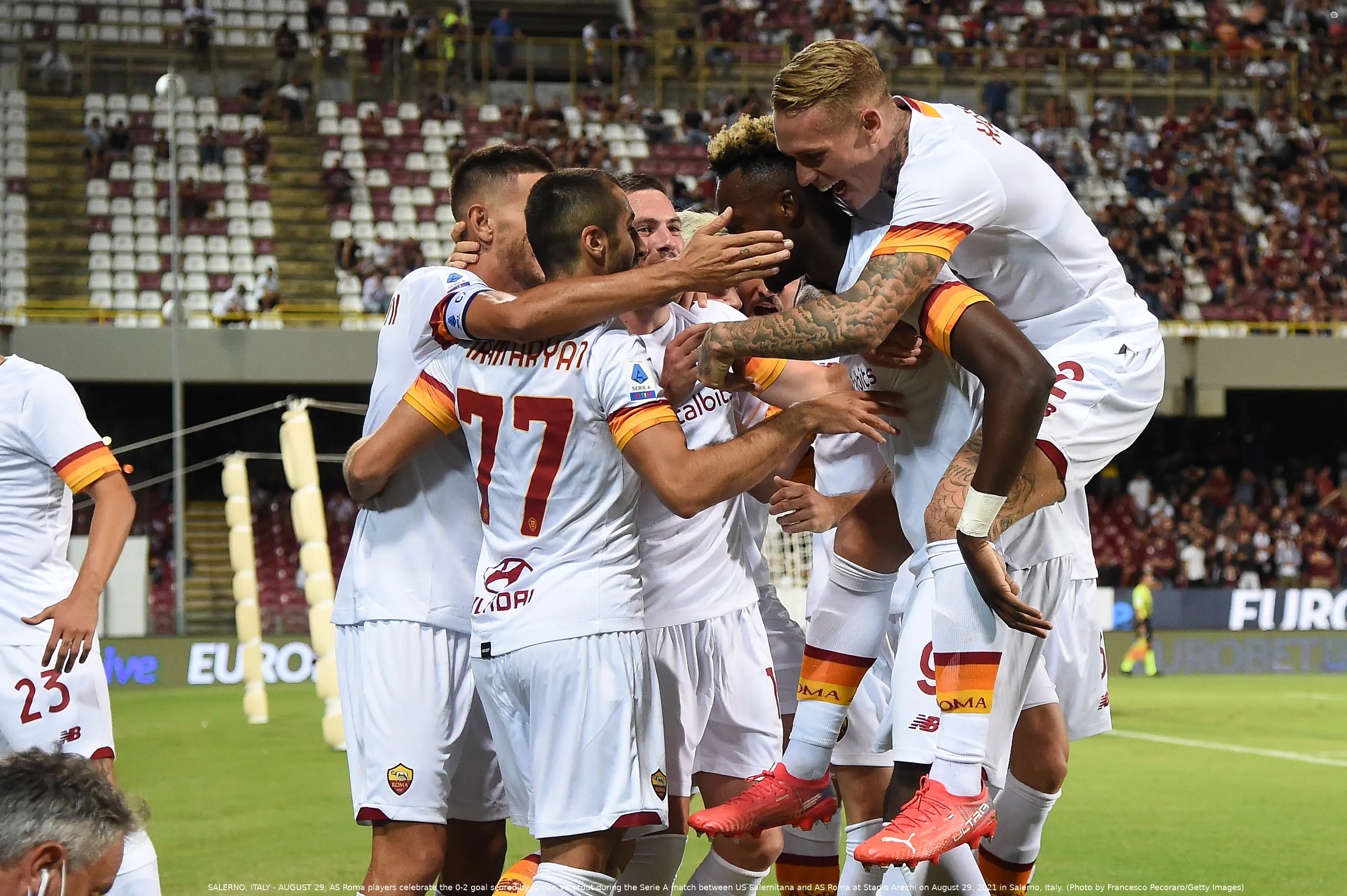 esultanza salernitana roma