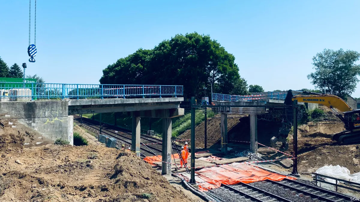 sloop spoorbrug veestraat bij sanderbout