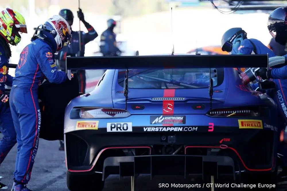 max-verstappen-franz-hermann-mercedes-gt3-gt-world-challenge-europe-portimão-vrijdag-vt1-8