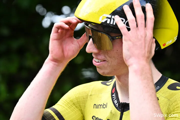 Matthew Brennan le puso las cosas difíciles