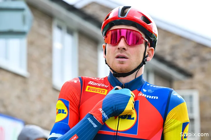 Geraint Thomas verwacht dat zijn voormalige ploeggenoot Geoghegan Hart na een paar door blessures getekende jaren in 2026 veel sterker voor de dag komt