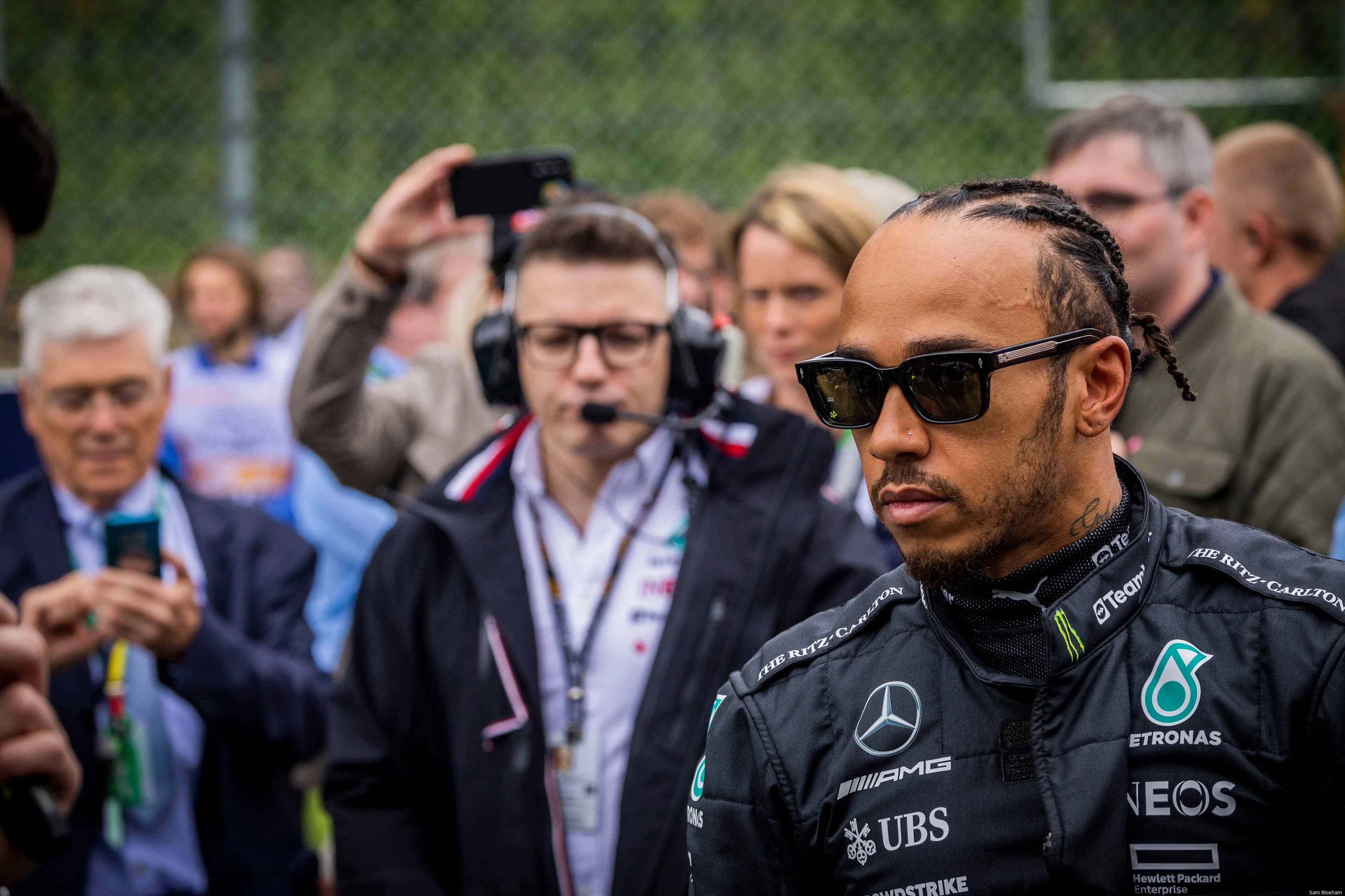 hamilton lewis mercedes sambloxham