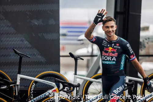 Apesar do alarido em torno da Volta a França, foi na Roménia que a Red Bull alcançou a sua primeira vitória no ciclismo