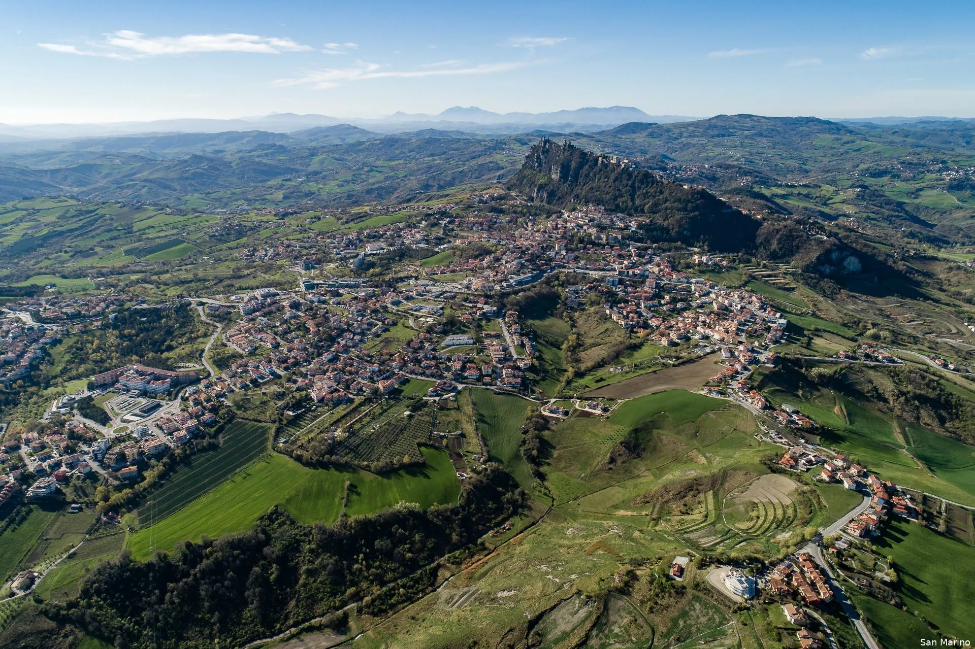 56907798 769465476773582 7069970293288075264 n