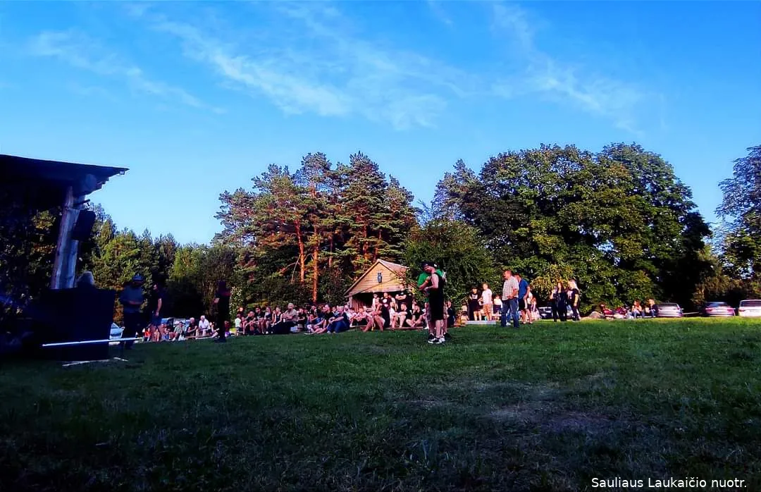 fb img 1660594562284 1