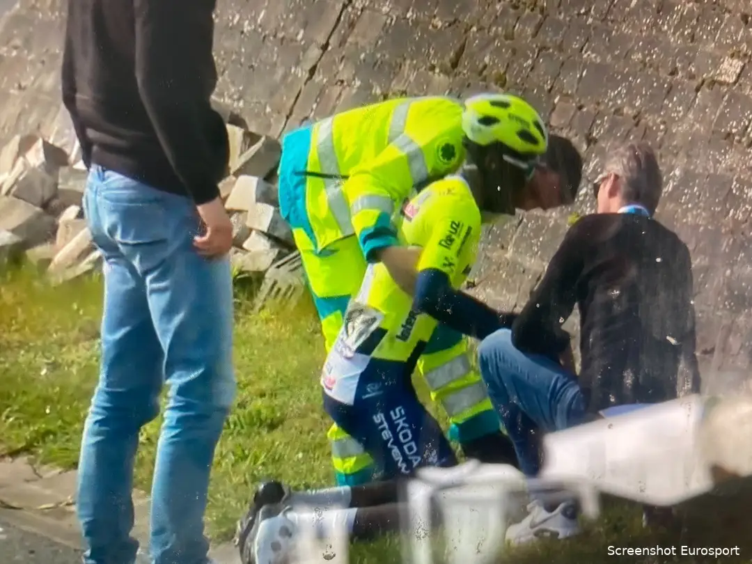 Despite crashing in Dwars door Vlaanderen, Girmay had a stellar year
