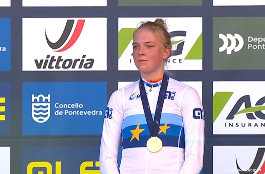 Fem van Empel in her European Championship jersey