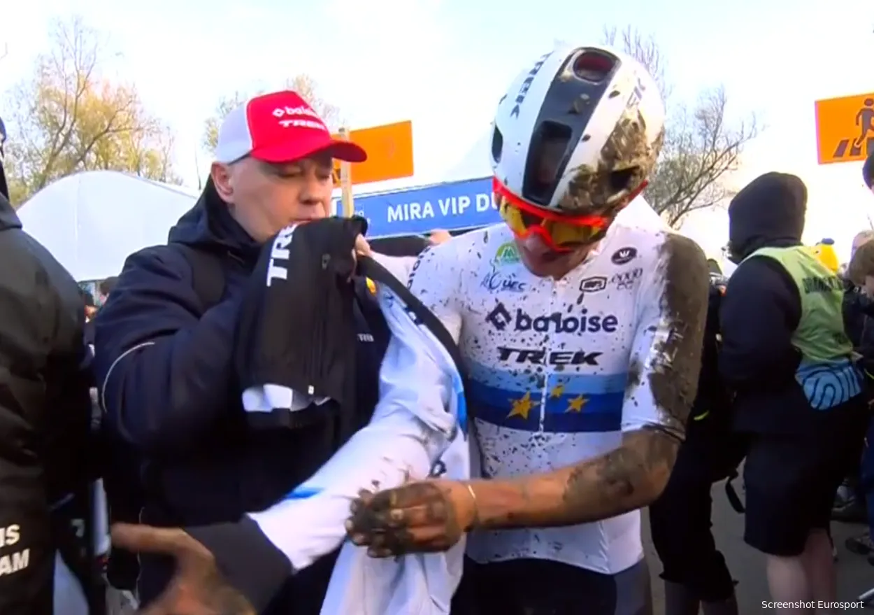 Thibau Nys looked quite battered after the finish