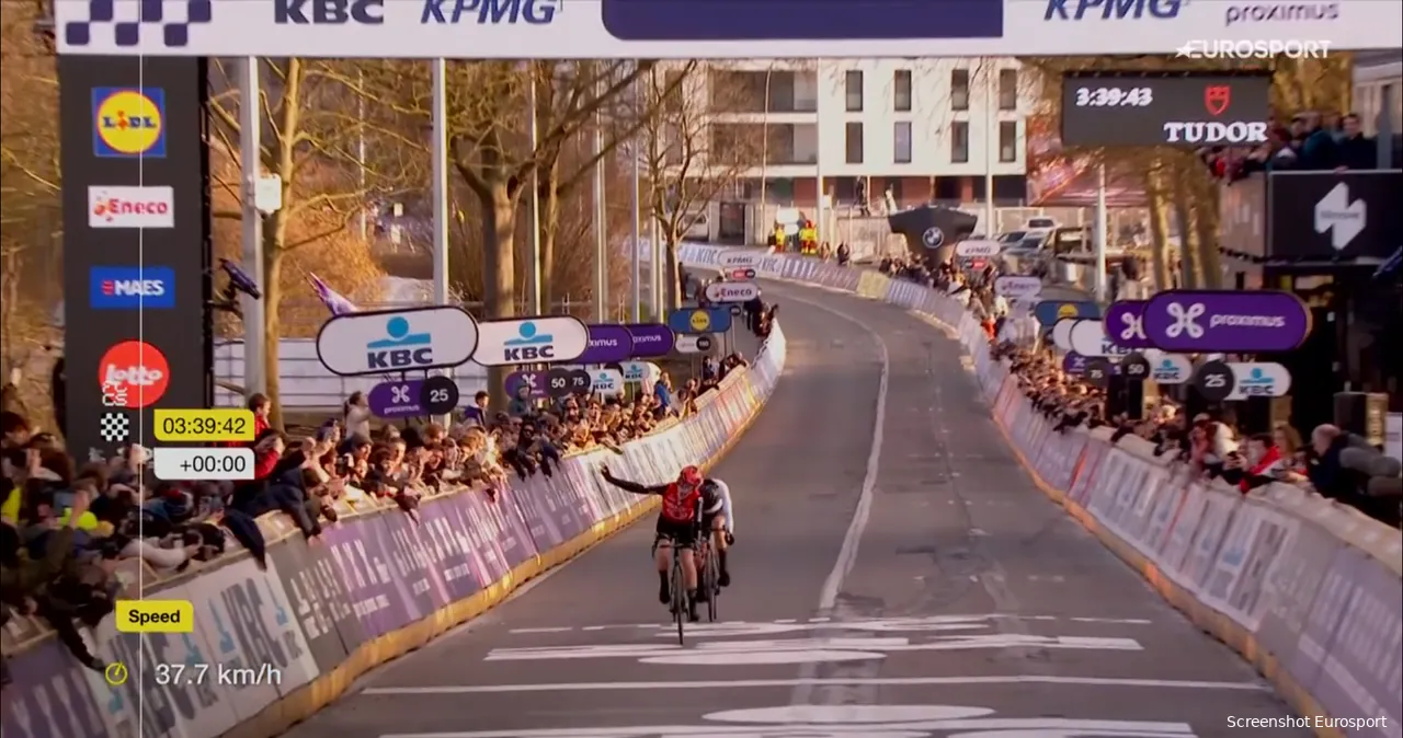 lotte claes omloop