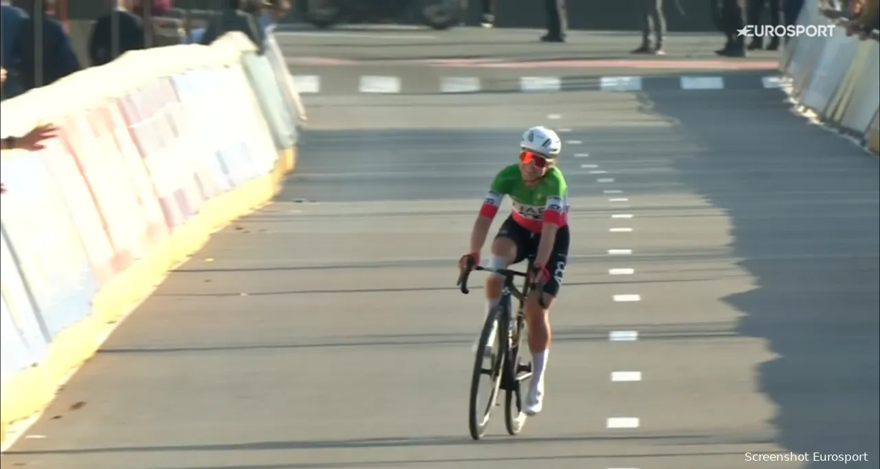 Longo Borghini soloed to victory in Dwars door Vlaanderen