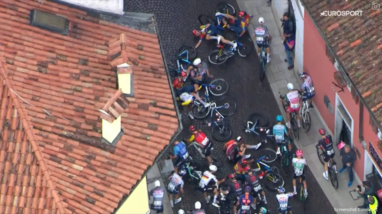 lidl trek crash