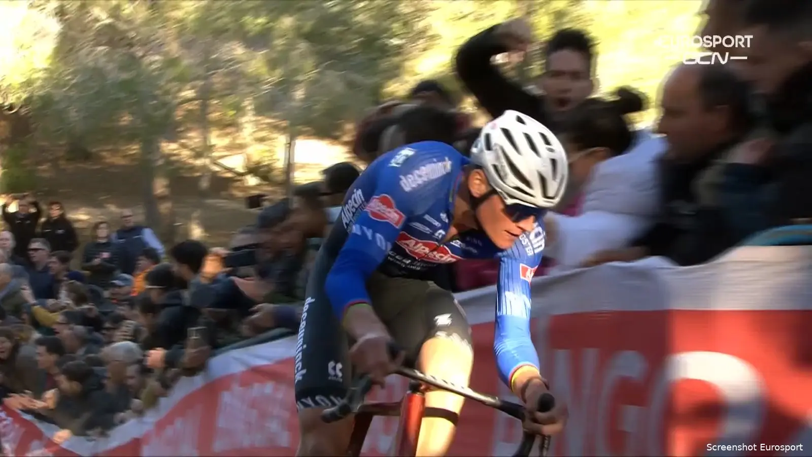 van der poel benidorm 63cd4ba5666b9