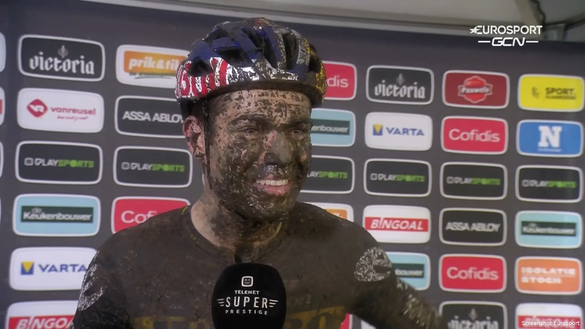 Van Aert flash cross