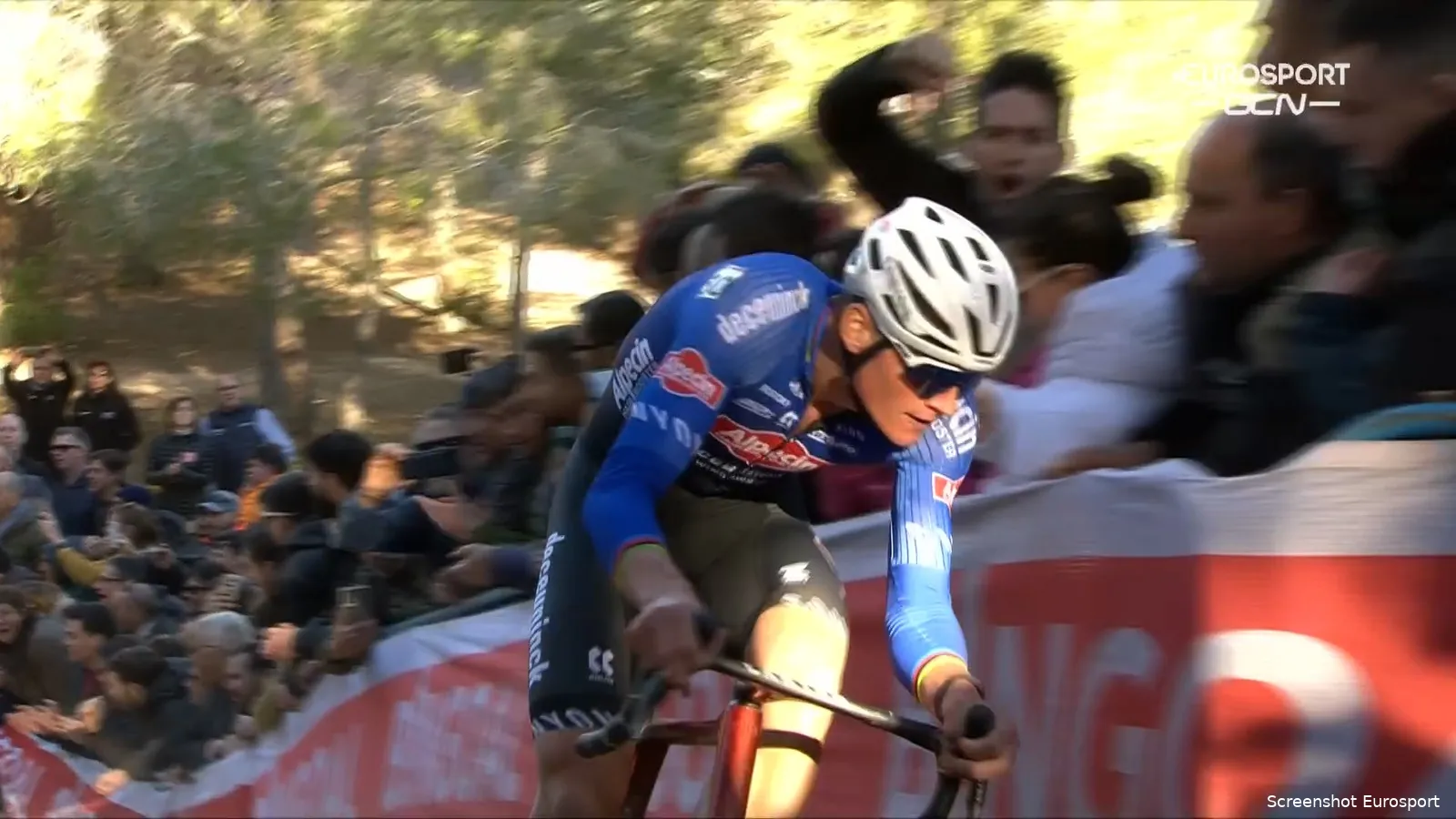 van der poel benidorm 63cd4ba5666b9