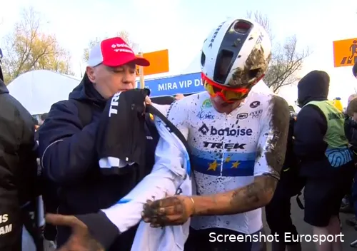 Thibau Nys looked quite battered after the finish