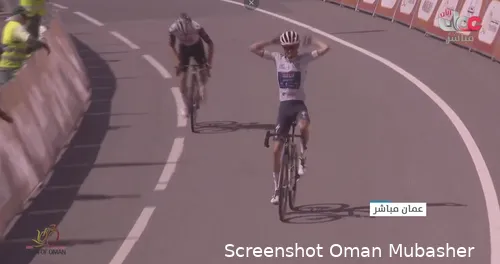 Paret-Peintre won the sprint from Yates on Green Mountain