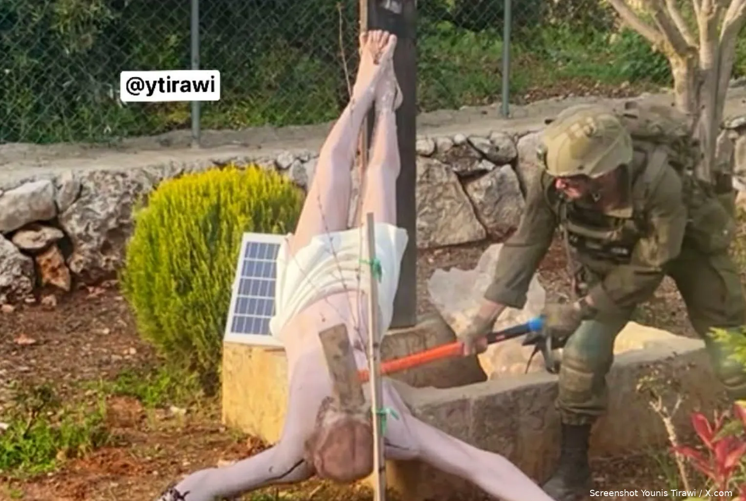 Screenshot 2026-04-20 at 12.05.46