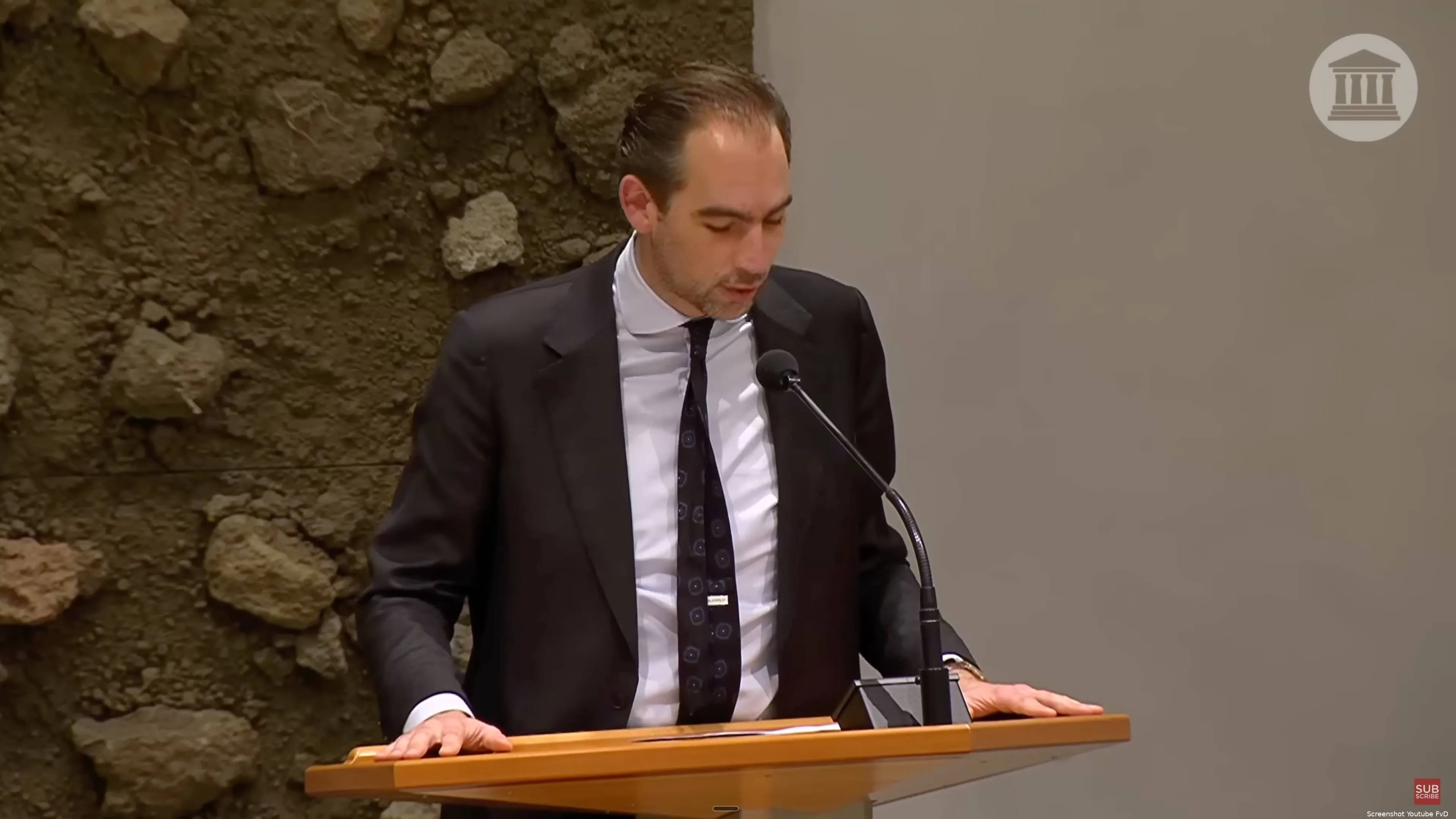 Screenshot 2025-11-27 at 12.01.21