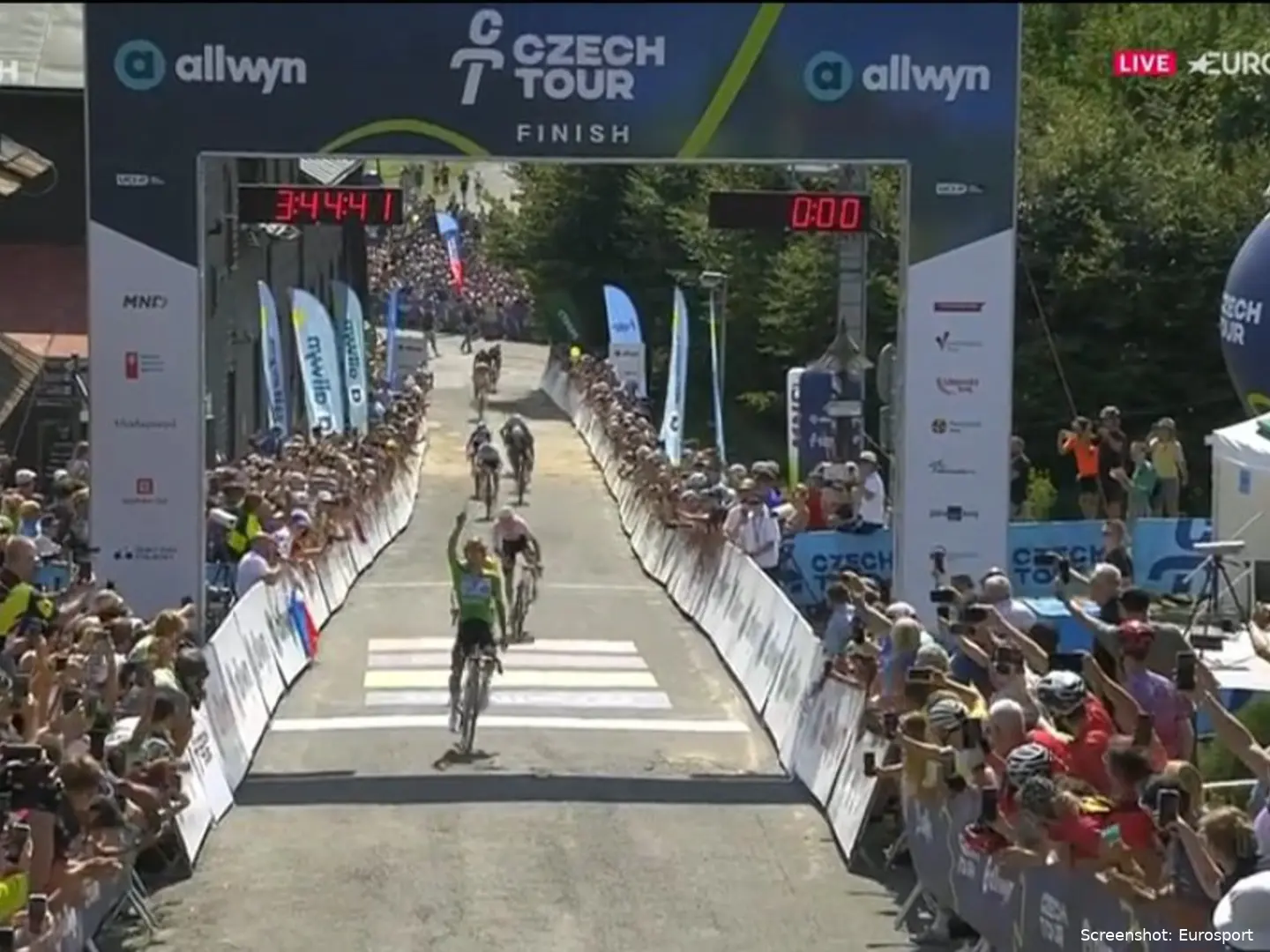 Alessandro Fancellu wins stage 4 of the Czech Tour